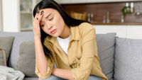 女性