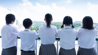 制服學生背影