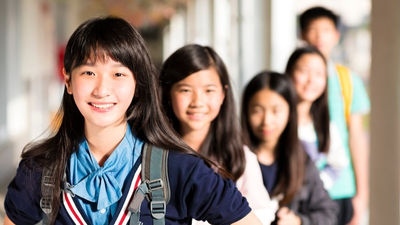 五位青少年學生