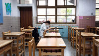 大學學測-國寫-桌椅-學測-學生-高中生