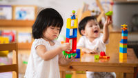 幼兒園-玩具-教室-幼兒-幼兒在教室玩